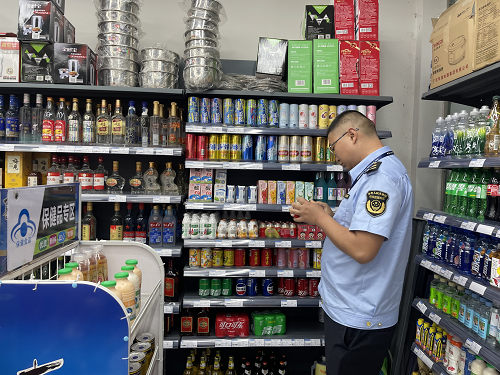 嚴查嚴管保安全 蘆山縣市場監督管理局穩步推進農村食品安全專項檢查